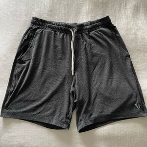 Vuori Pronto Shorts Charcoal Size Medium M
